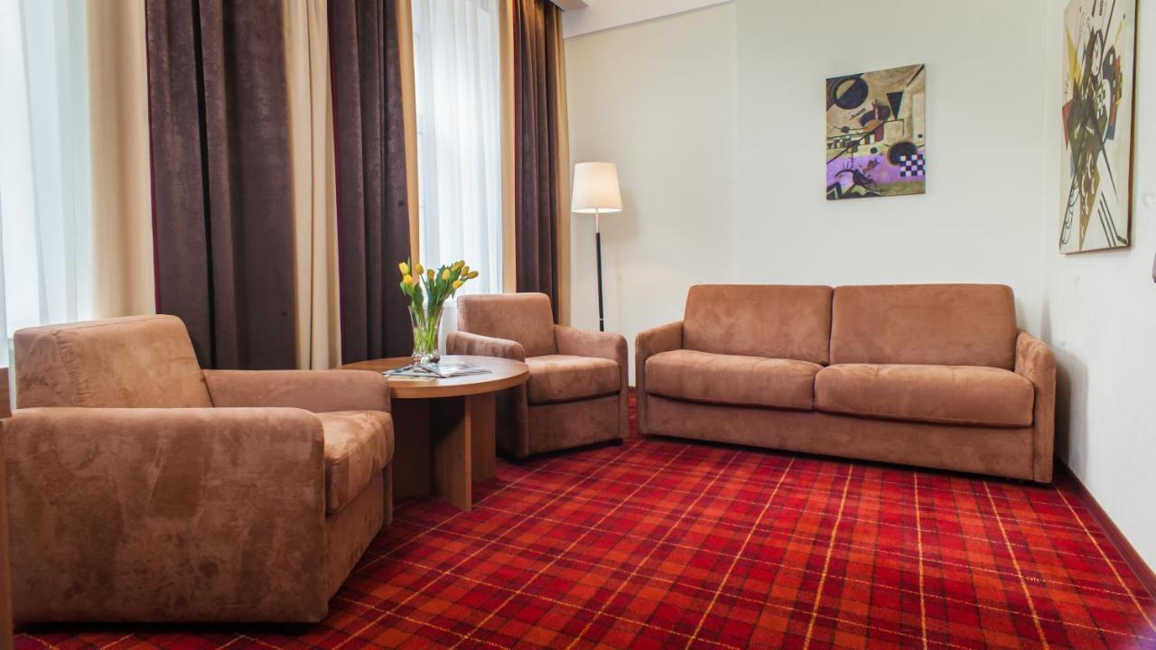 Best Western Plus Centre Hotel Санкт Петербург Екстериор снимка